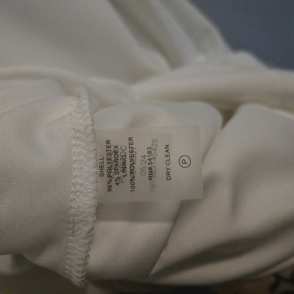 Size 4 Andrew Marc White Sheath Dress Knee Length Bride Bachelorette Business - Picture 3 of 5